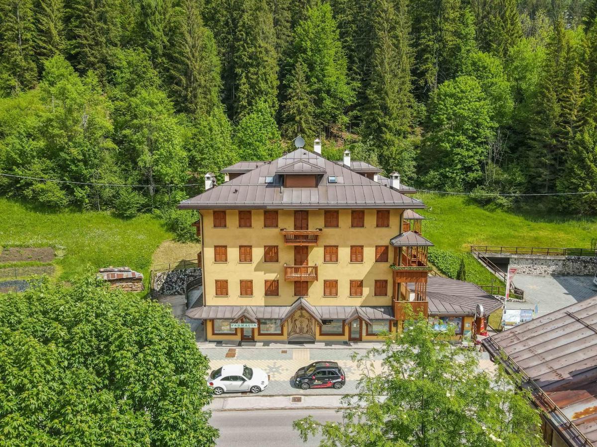 Condominio Orsa Maggiore 12 Falcade Bagian luar foto